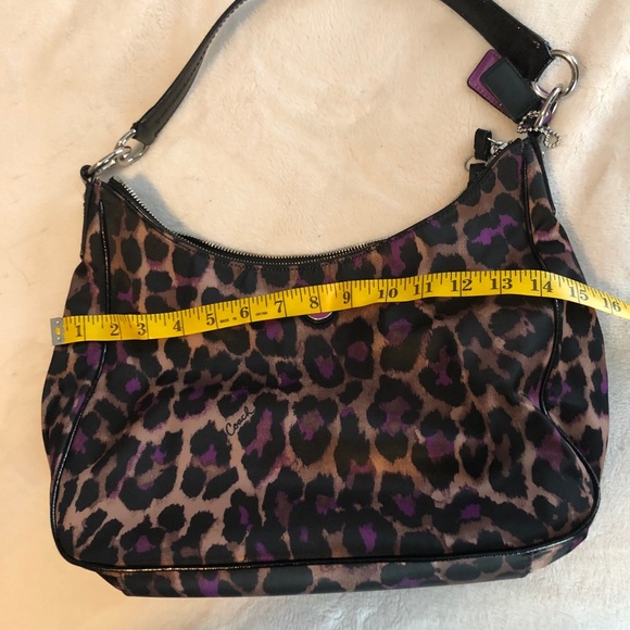 Animal print silky smooth coach shoulder bag - Picture 5 of 6